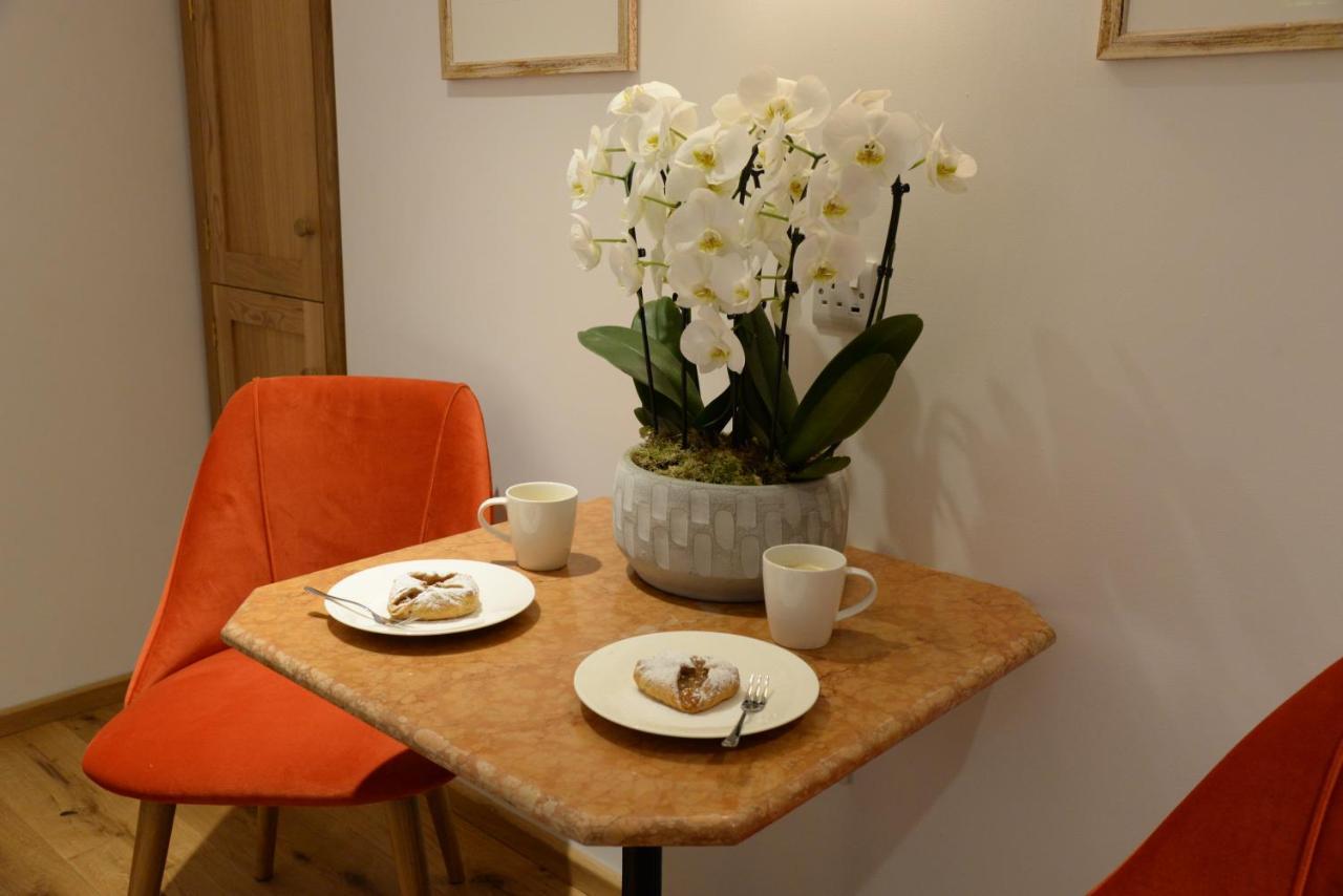 Thatchcombe B&B Wantage Eksteriør billede